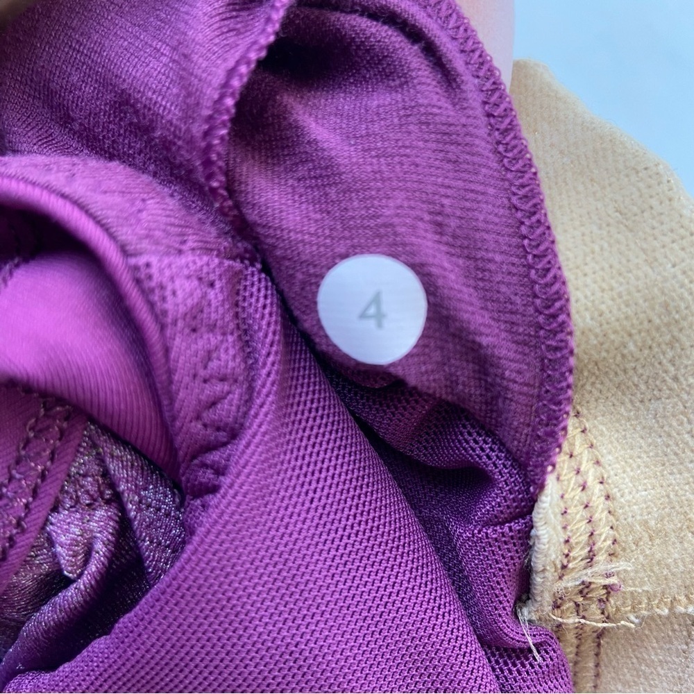 Lululemon Run For Your Life Bra Tank Top Heathered Dew Berry Purple Size 4 - Picture 11 of 12